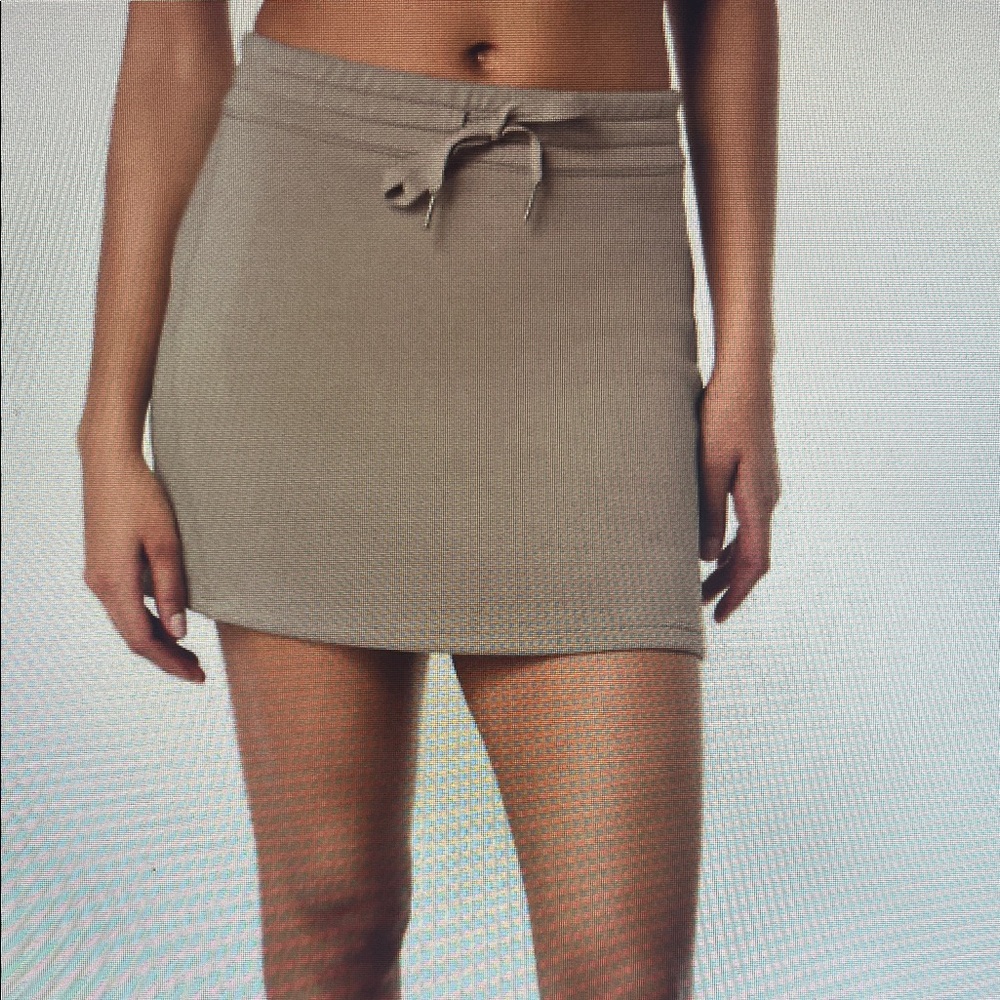 SPANX AirEssentials Skort 17”